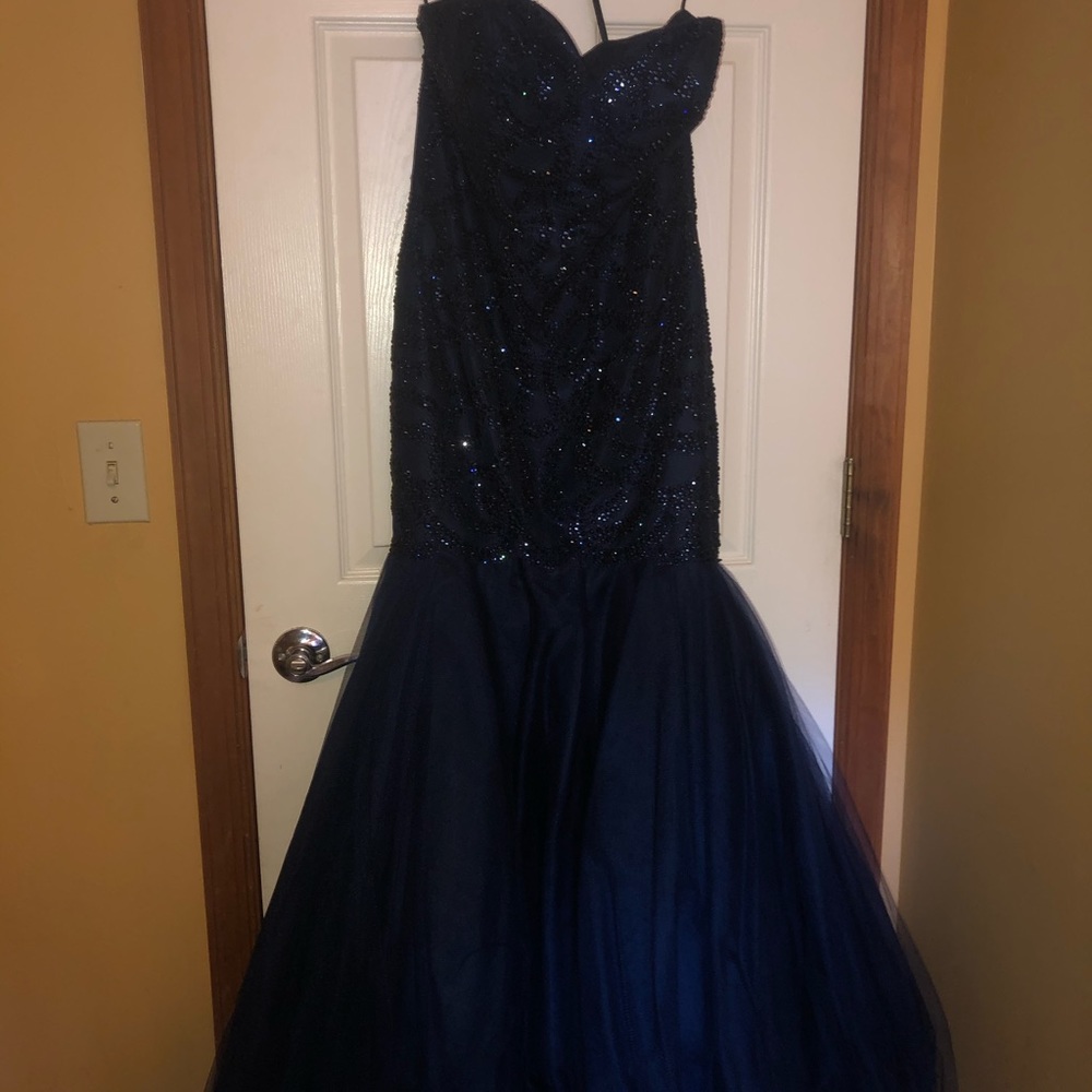 Navy blue mermaid beaded prom dress